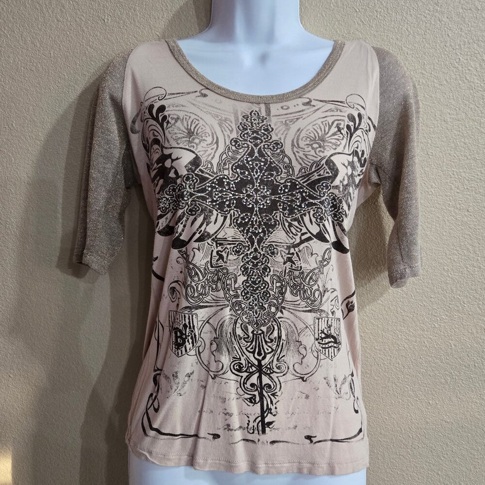 Daytrip Small Beige/Taupe Rhinestone Cross Raglan Top w/ Draped Back